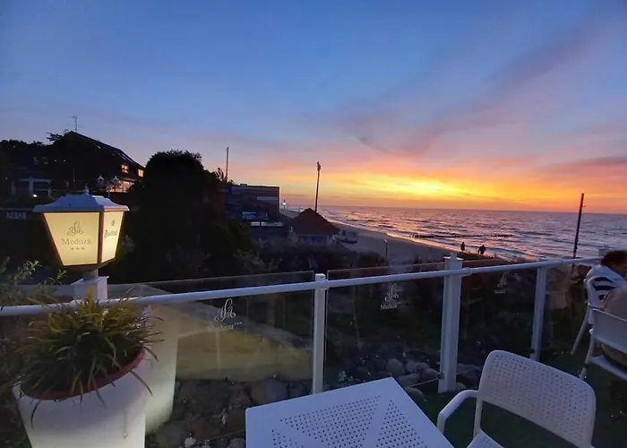 With 2 Bedrooms דירה *