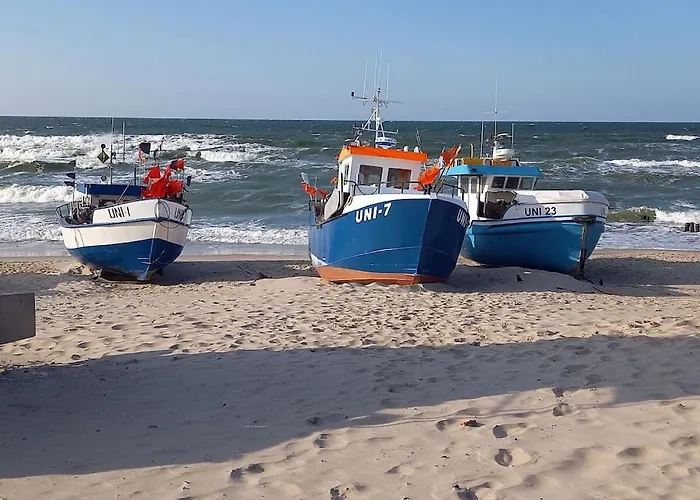 With 2 Bedrooms * מיילנו